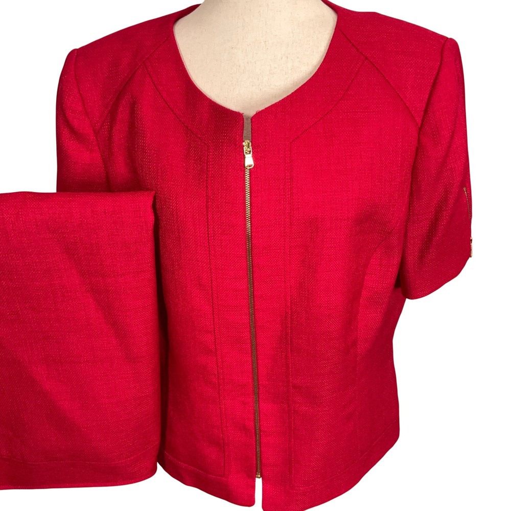 Tahari Skirt Suit Set Womens 16 Red Zip Texture 2pc
